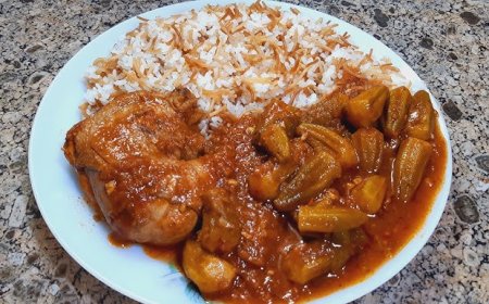 طريقة عمل صينية بامية بالفراخ: وجبة شهية بنكهة منزليه