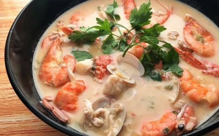  طريقة عمل شوربة السي فود بالكريمة