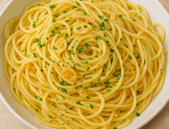 وصفة مكرونة بالثوم والزيت | أكلات سريعة وسهلة التحضير