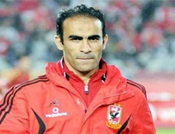 غليان في الاهلي واختلافات وعودة المنقذ مرة اخري ليحل الازمات