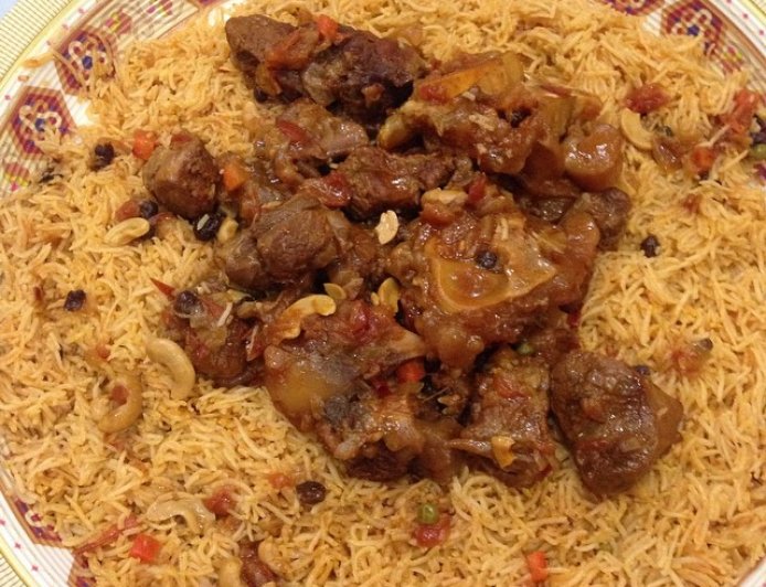 طريقة عمل الكبسة السعودى باللحم والمكسرات