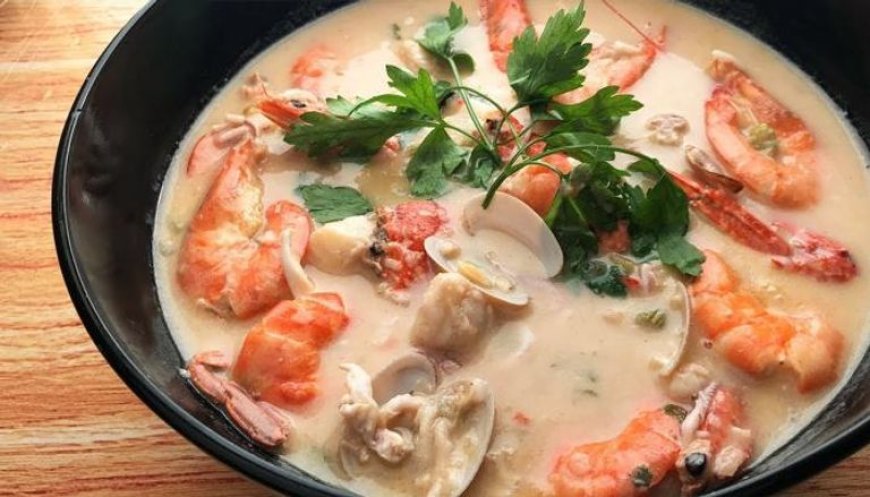طريقة عمل شوربة السي فود بالكريمة