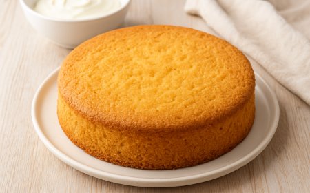 طريقة سهلة لعمل الكيكة الهشة في المنزل خطوة بخطوة