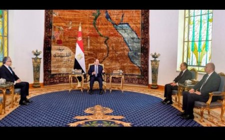 الرئيس السيسي يهنئ خالد العناني بفوزه برئاسة اليونسكو ويؤكد دعم مصر للتعاون الثقافي الدولي
