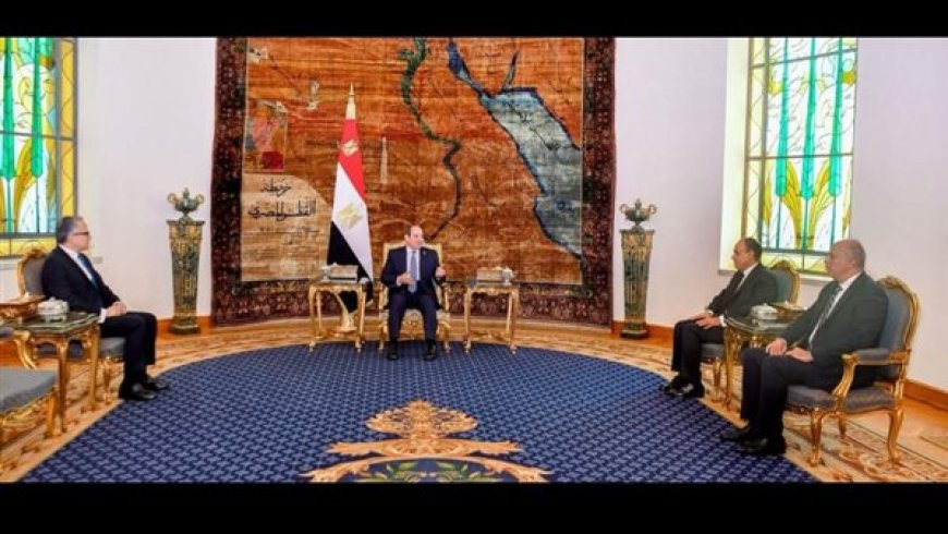 الرئيس السيسي يهنئ خالد العناني بفوزه برئاسة اليونسكو ويؤكد دعم مصر للتعاون الثقافي الدولي